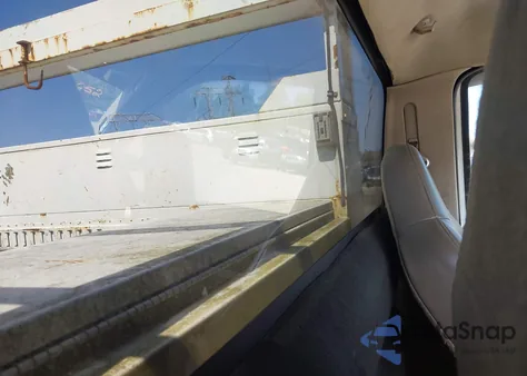 2008 Ford F-250 Xl/Xlt z USA, uszkodzony, nr VIN 1FDNF21558EC22652